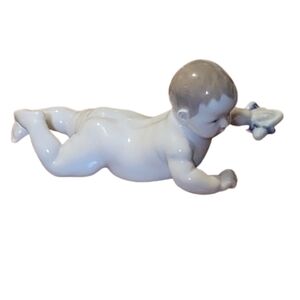 Royal Copenhagen 112 Child Porcelain Figure Baby Figurine with Blue Germany